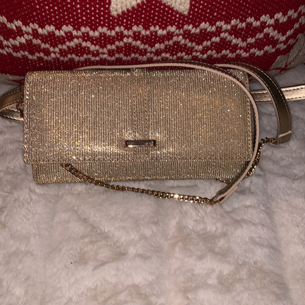 Le Château Crossbody bag